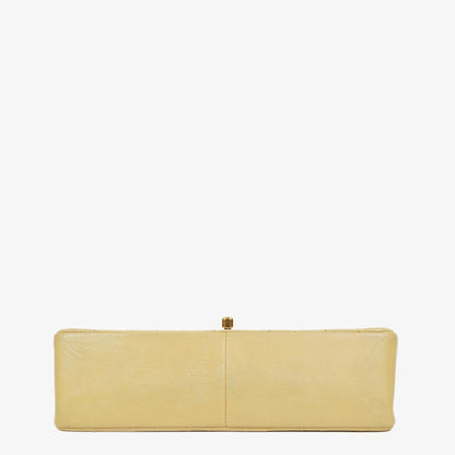 Chanel Half Moon Flap Tasche aus beigem gestepptem Lammleder mit 24K vergoldeten Beschlägen