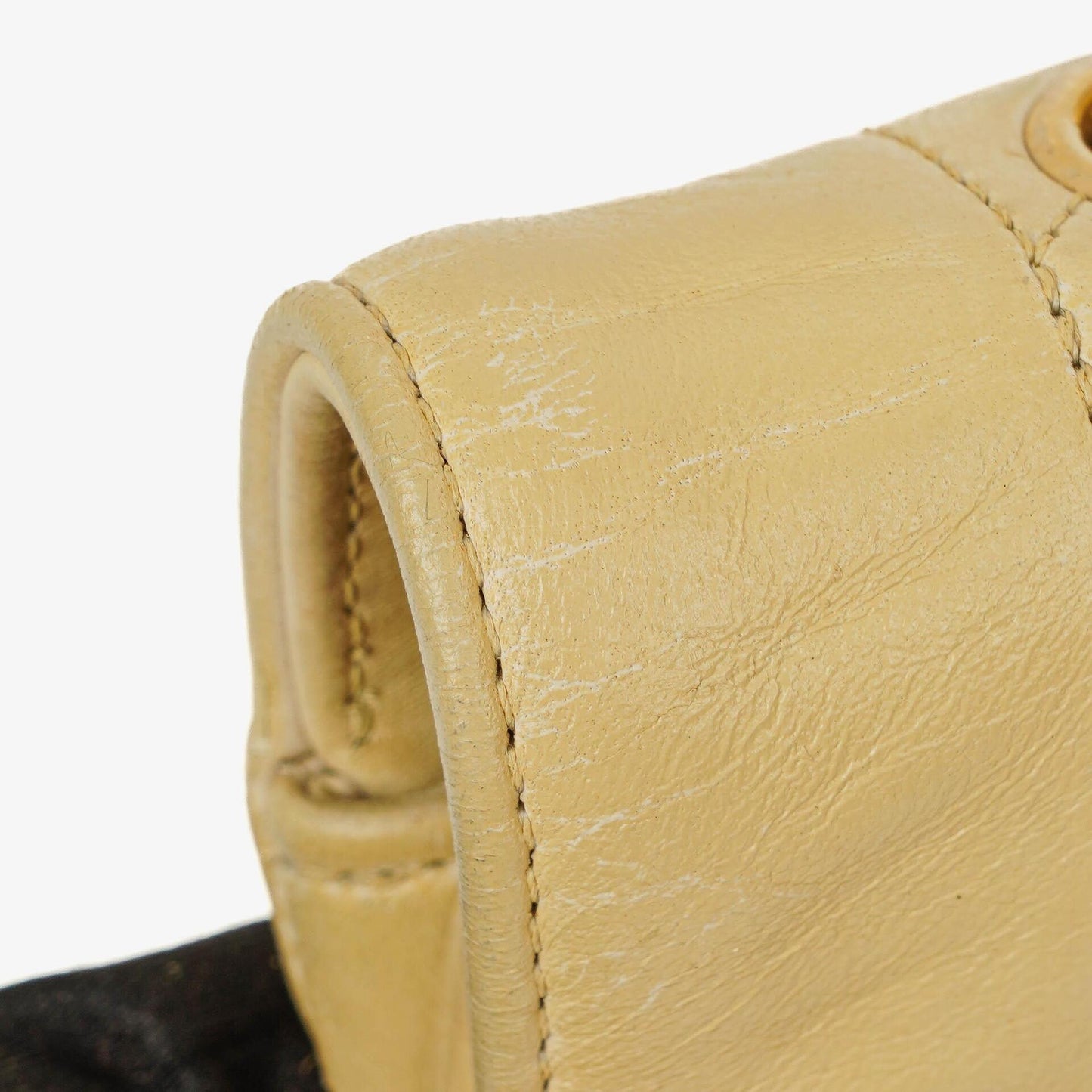 Chanel Half Moon Flap Tasche aus beigem gestepptem Lammleder mit 24K vergoldeten Beschlägen