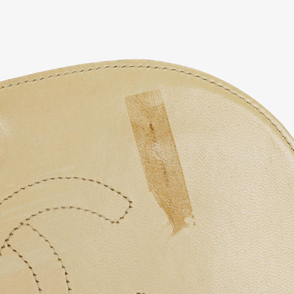Chanel Halbmond Flap Bag aus beigem gestepptem Lammleder