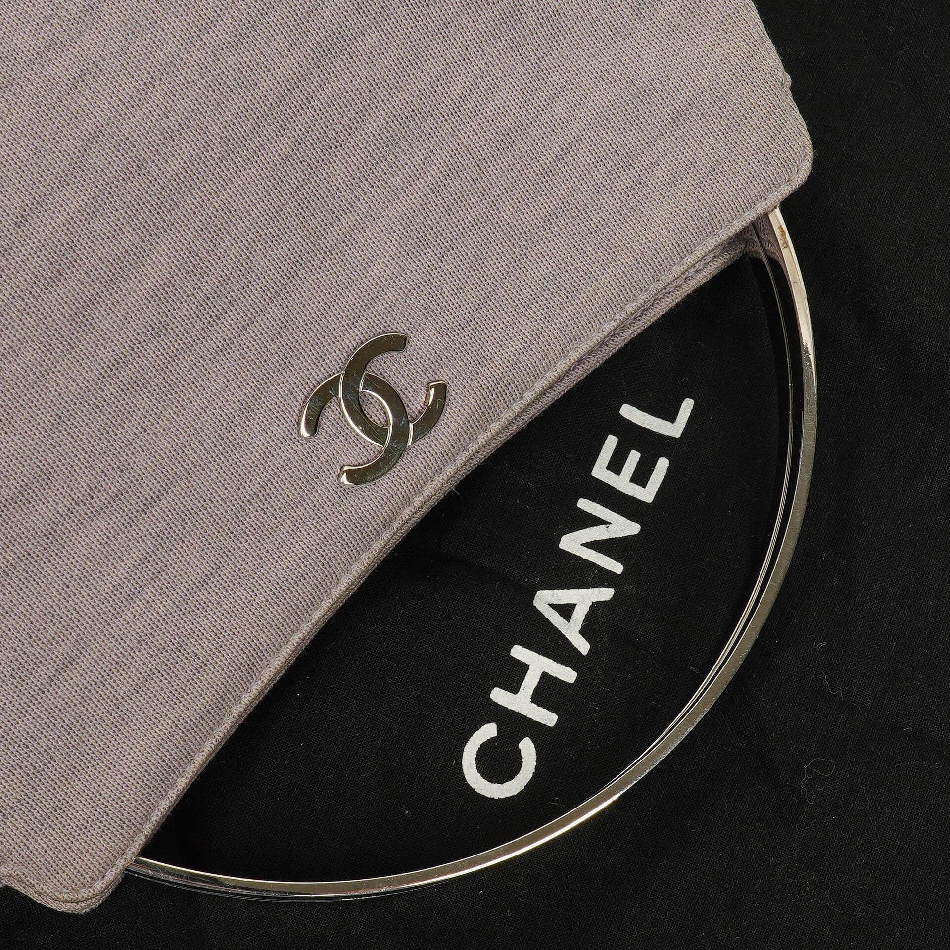 Chanel Top Handle Tasche aus Jersey und Metall