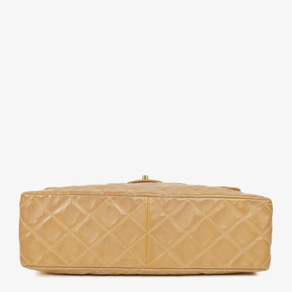 Chanel Jumbo CC Klassische Einzelklappe Tasche Beige Gestepptes Lackleder 24K Vergoldete Beschläge