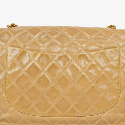 Chanel Jumbo CC Klassische Einzelklappe Tasche Beige Gestepptes Lackleder 24K Vergoldete Beschläge