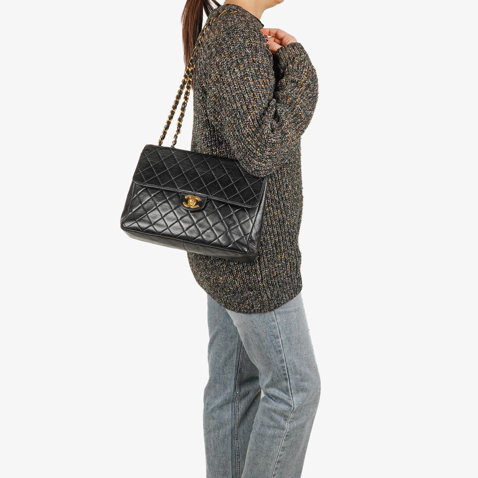 Chanel Jumbo CC Klassische Einzelklappe Tasche Schwarz Gestepptes Lammleder 24K Vergoldete Beschläge
