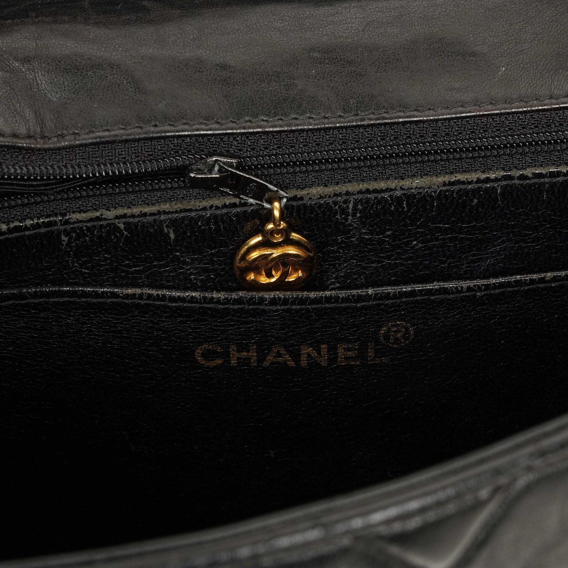 Chanel Jumbo CC Klassische Einzelklappe Tasche Schwarz Gestepptes Lammleder 24K Vergoldete Beschläge