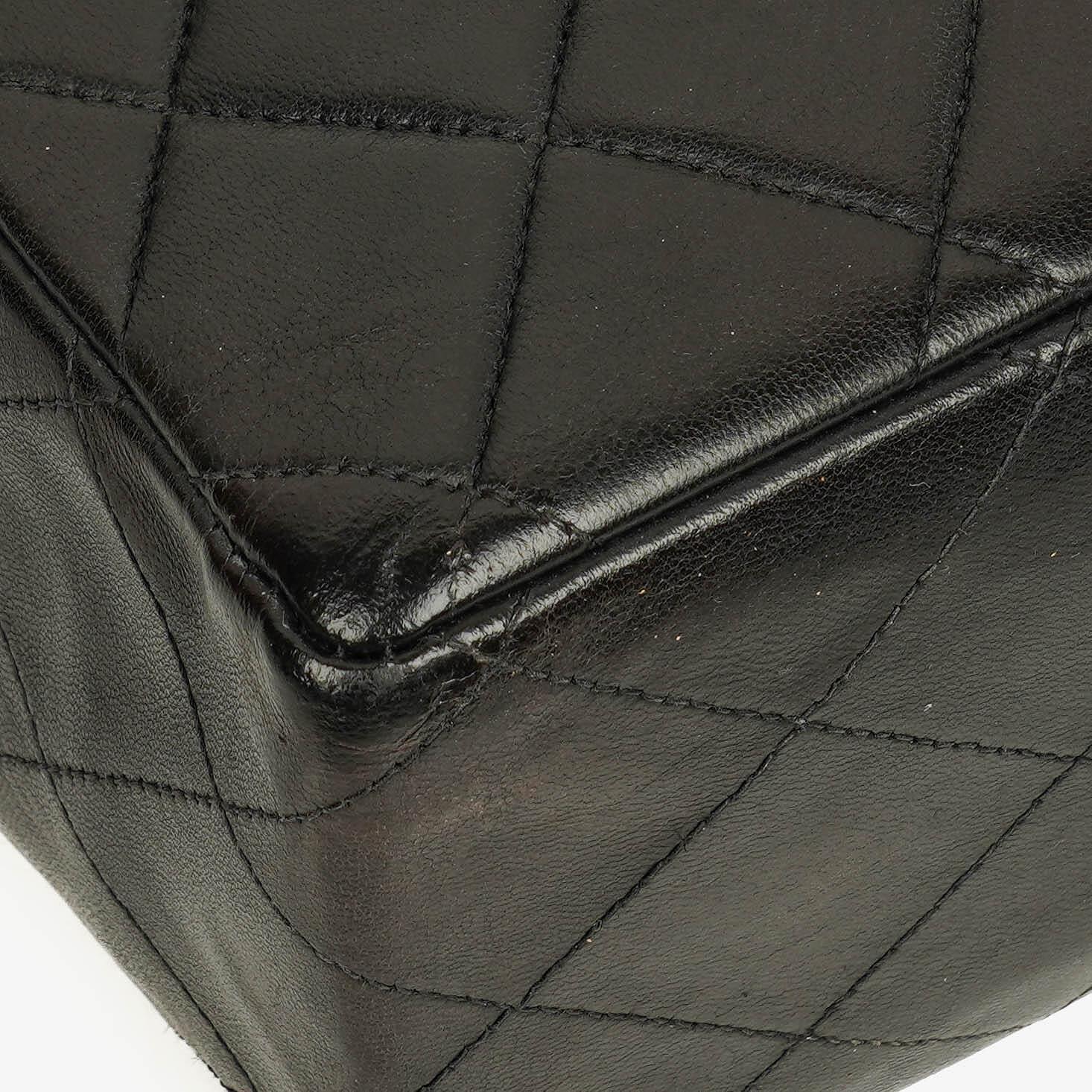 Chanel Jumbo CC Classic Single Flap Tasche aus schwarzem gestepptem Lammleder mit 24K vergoldeter Hardware