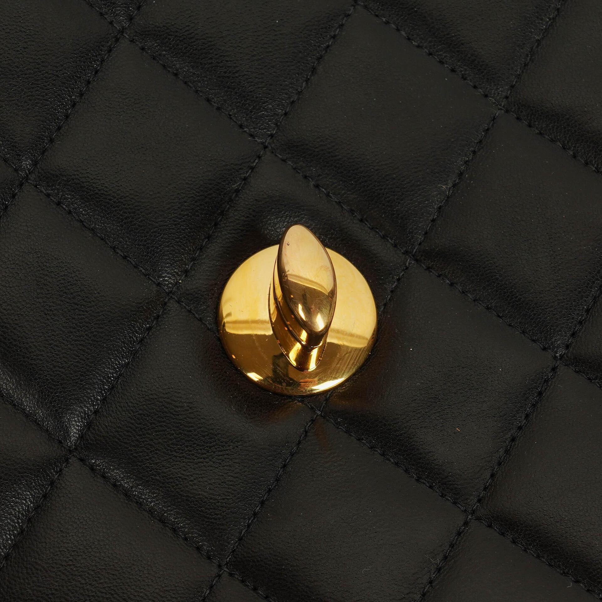 Chanel Jumbo CC Classic Single Flap Tasche aus schwarzem gestepptem Lammleder mit 24K vergoldeter Hardware