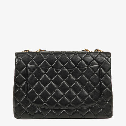 Chanel Jumbo CC Classic Single Flap Maxi Logo Tasche aus schwarzem gestepptem Lammleder mit 24K vergoldeten Beschlägen