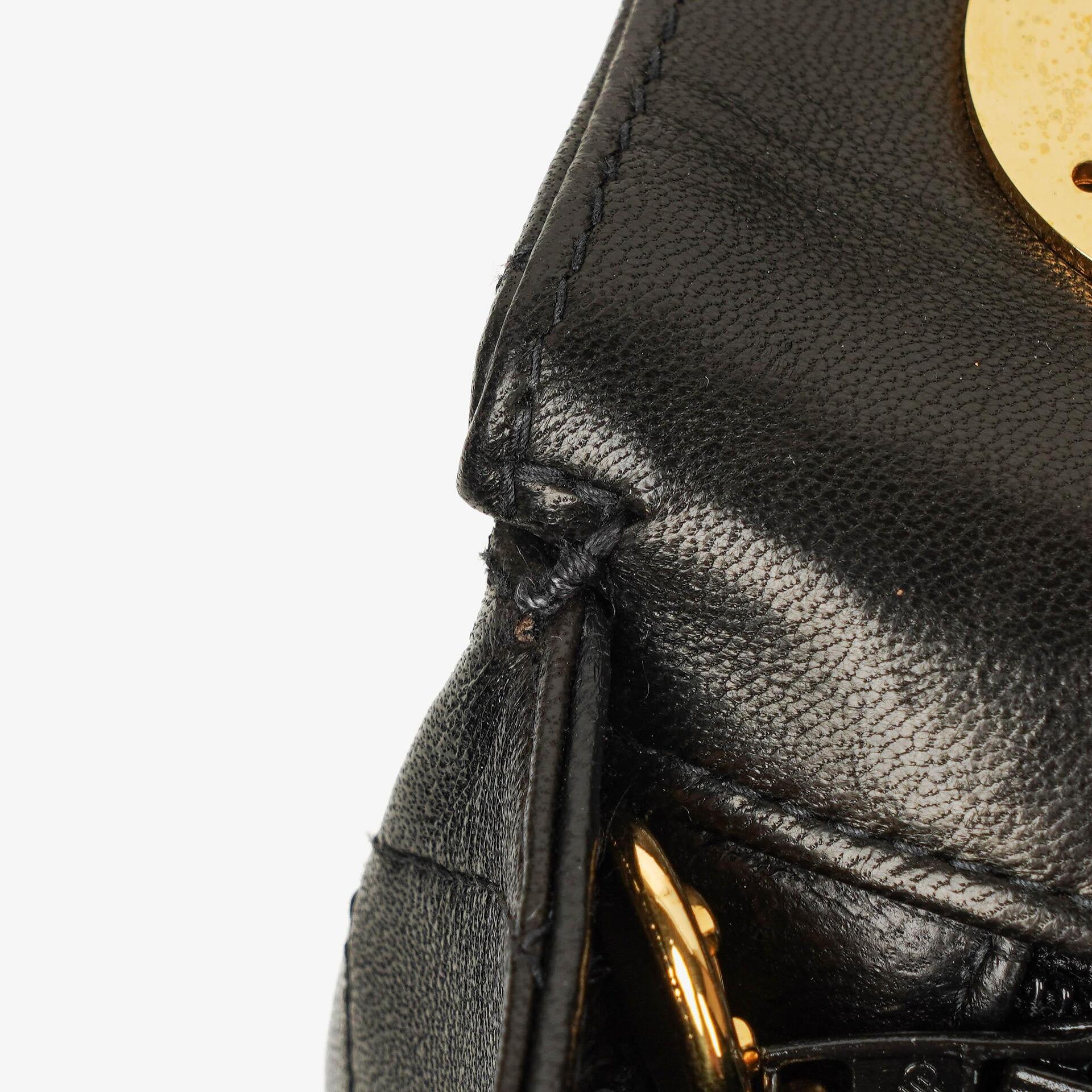 Chanel Jumbo CC Classic Single Flap Maxi Logo Tasche aus schwarzem gestepptem Lammleder mit 24K vergoldeten Beschlägen