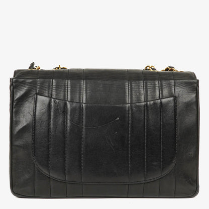 Chanel Jumbo CC Vertikal Tasche aus schwarzem gestepptem Lammleder mit 24K vergoldeten Beschlägen