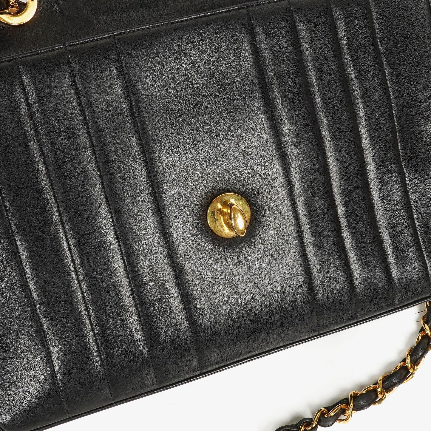 Chanel Jumbo CC Vertikal Tasche aus schwarzem gestepptem Lammleder mit 24K vergoldeten Beschlägen