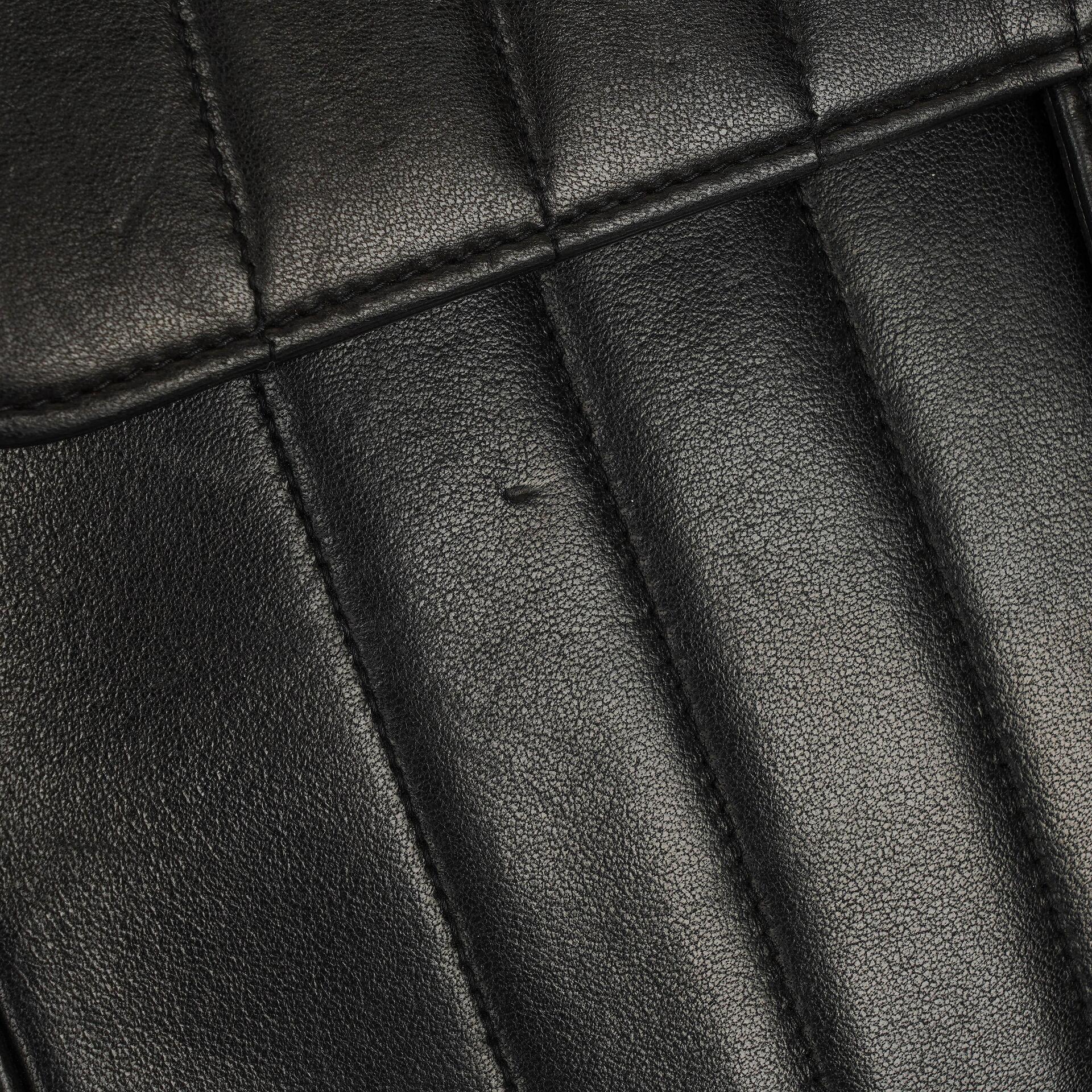 Chanel Jumbo CC Vertikal Tasche aus schwarzem gestepptem Lammleder mit 24K vergoldeten Beschlägen