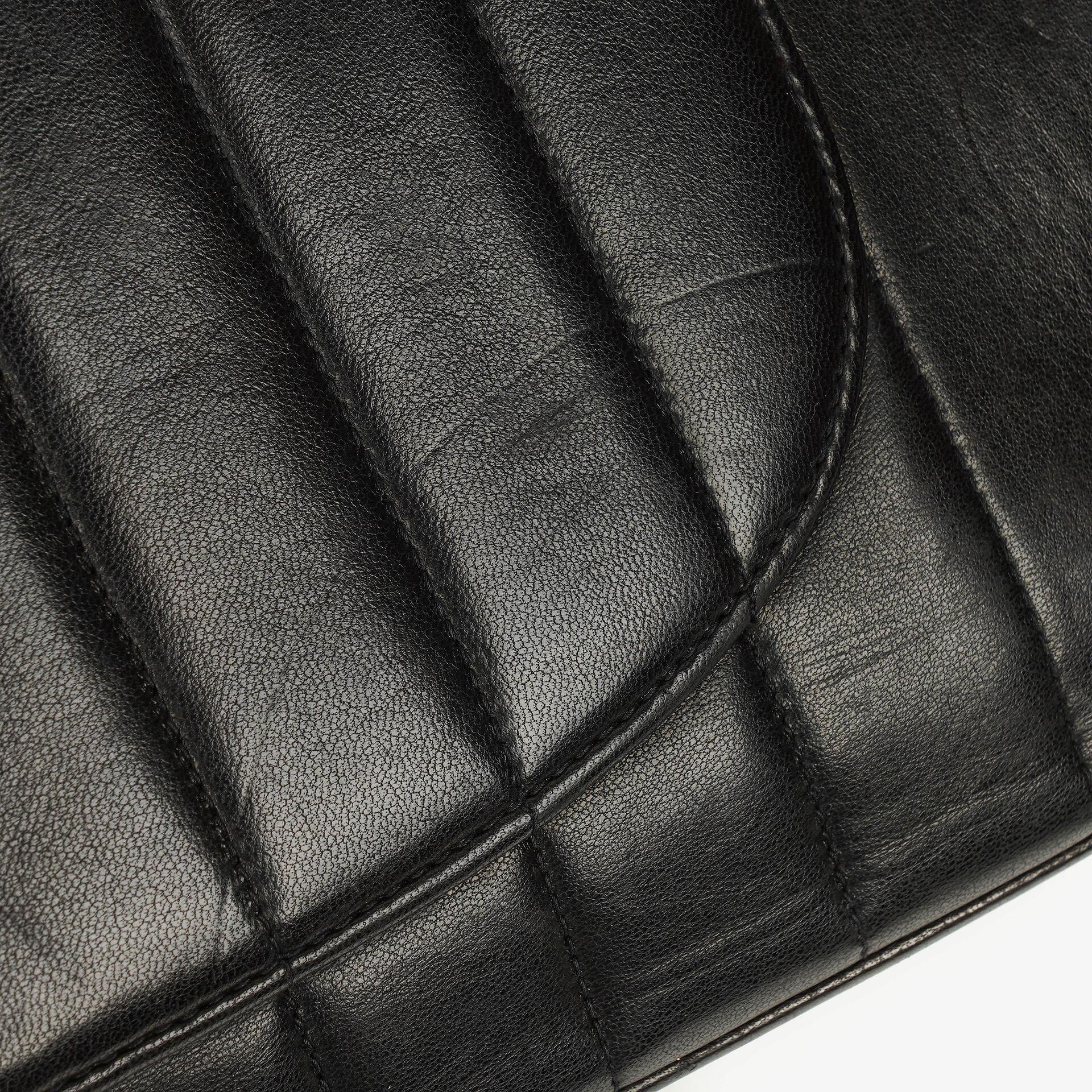 Chanel Jumbo CC Vertikal Tasche aus schwarzem gestepptem Lammleder mit 24K vergoldeten Beschlägen
