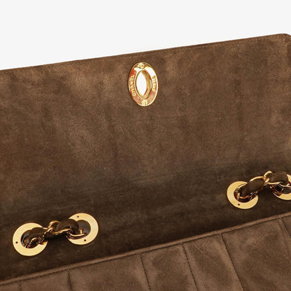 Chanel Jumbo CC Vertical Flap Bag aus gestepptem Wildleder mit 24K vergoldeter Hardware