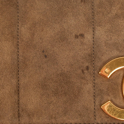 Chanel Jumbo CC Vertical Flap Bag aus gestepptem Wildleder mit 24K vergoldeter Hardware