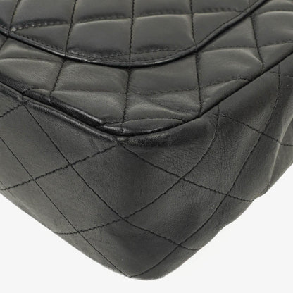 Chanel Jumbo Classic Single Flap Tasche aus schwarzem gestepptem Leder mit silberfarbener Hardware
