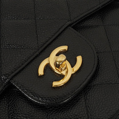 Chanel Jumbo Classic Double Flap Tasche aus schwarzem gestepptem Kaviarleder mit goldfarbenen Beschlägen