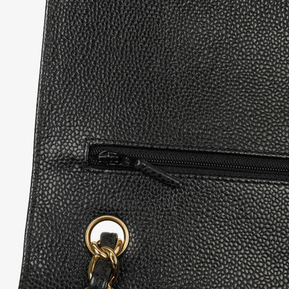 Chanel Jumbo Classic Double Flap Tasche aus schwarzem gestepptem Kaviarleder mit goldfarbenen Beschlägen