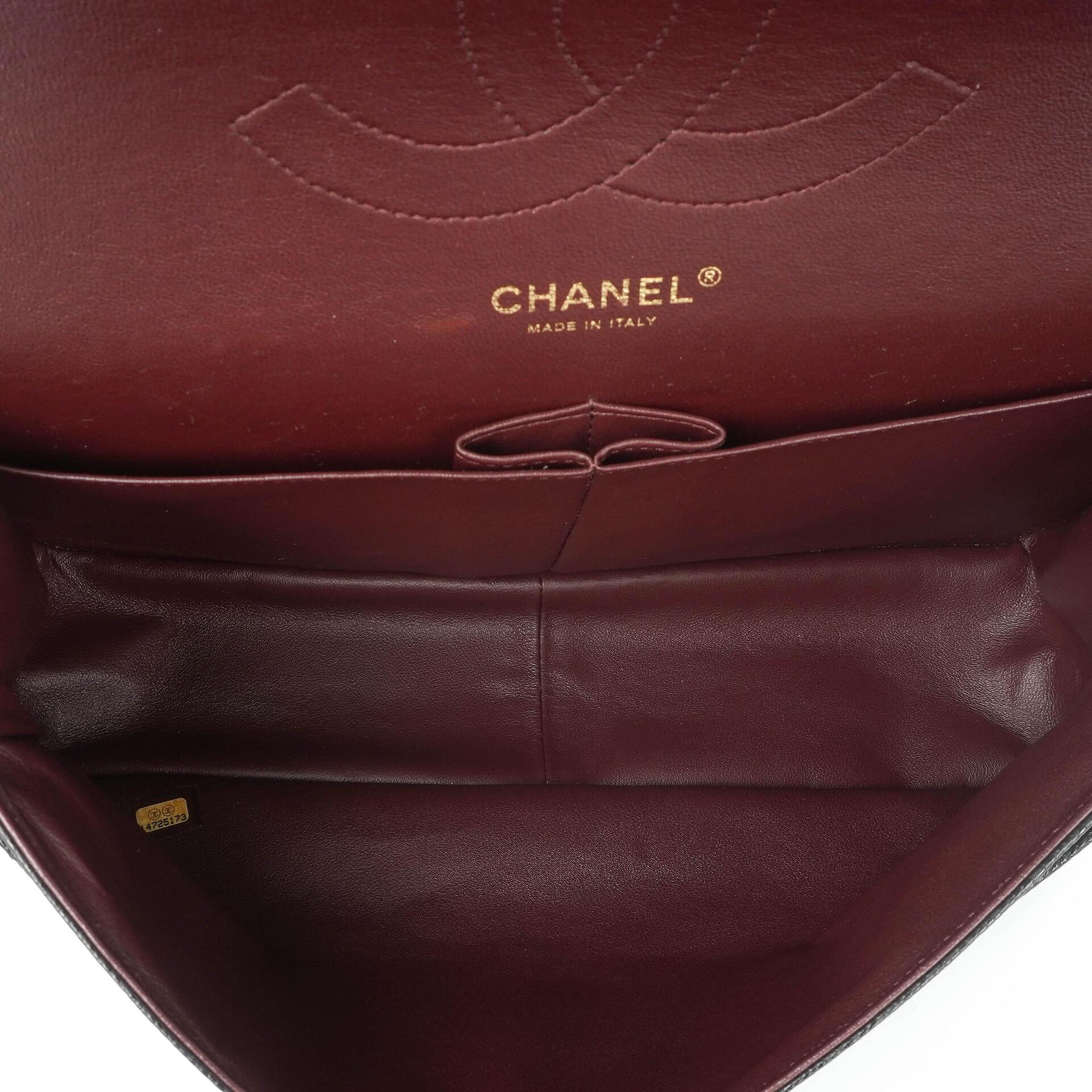 Chanel Jumbo Classic Schwarze Gequiltete Kaviar Double Flap Bag Gold-Beschläge
