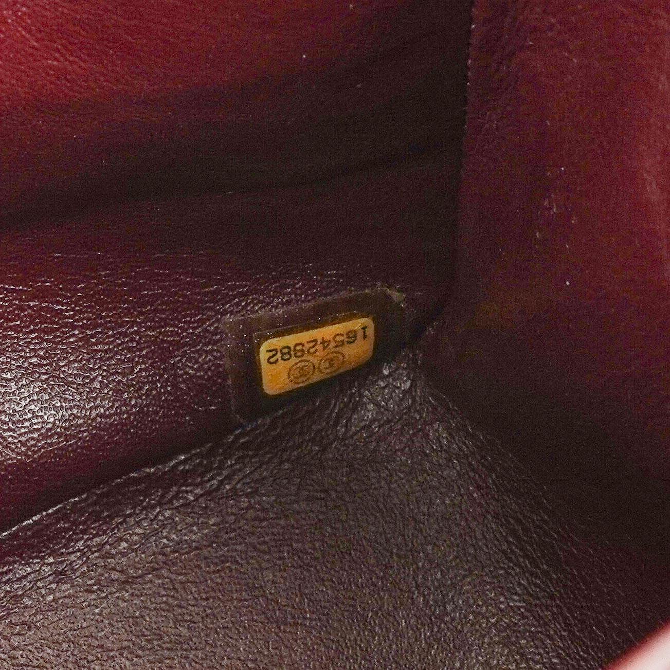 Chanel Jumbo Classic Double Flap Tasche aus schwarzem gestepptem Lammleder mit goldfarbener Hardware