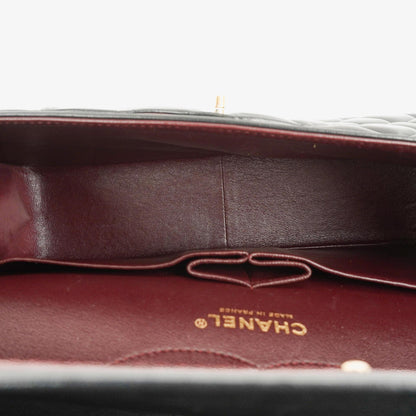 Chanel Jumbo Classic Double Flap Tasche aus schwarzem gestepptem Lammleder mit goldfarbener Hardware