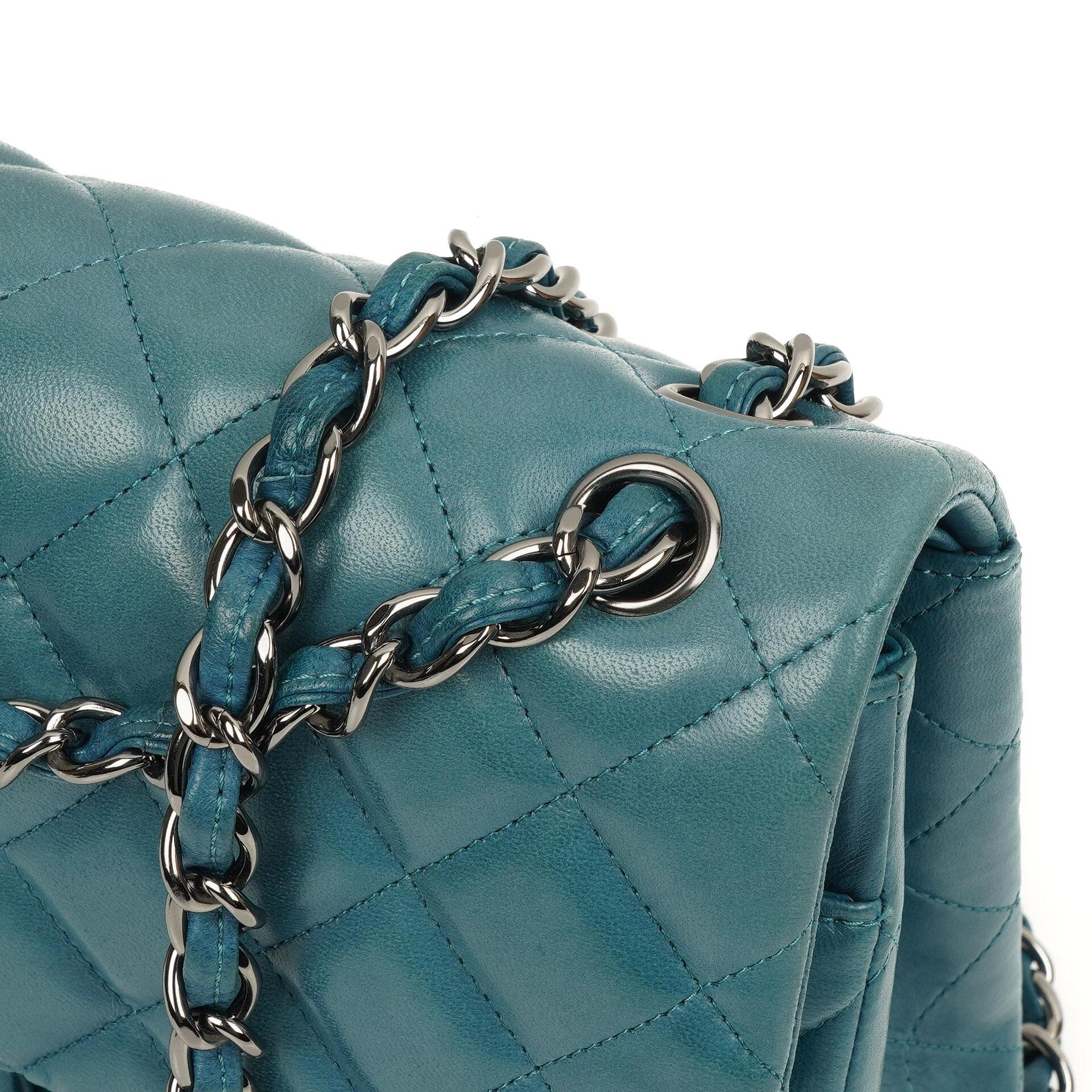 Chanel Classic Jumbo Double Flap Tasche Blau Gestepptes Lammleder Mit Silberfarbener Hardware