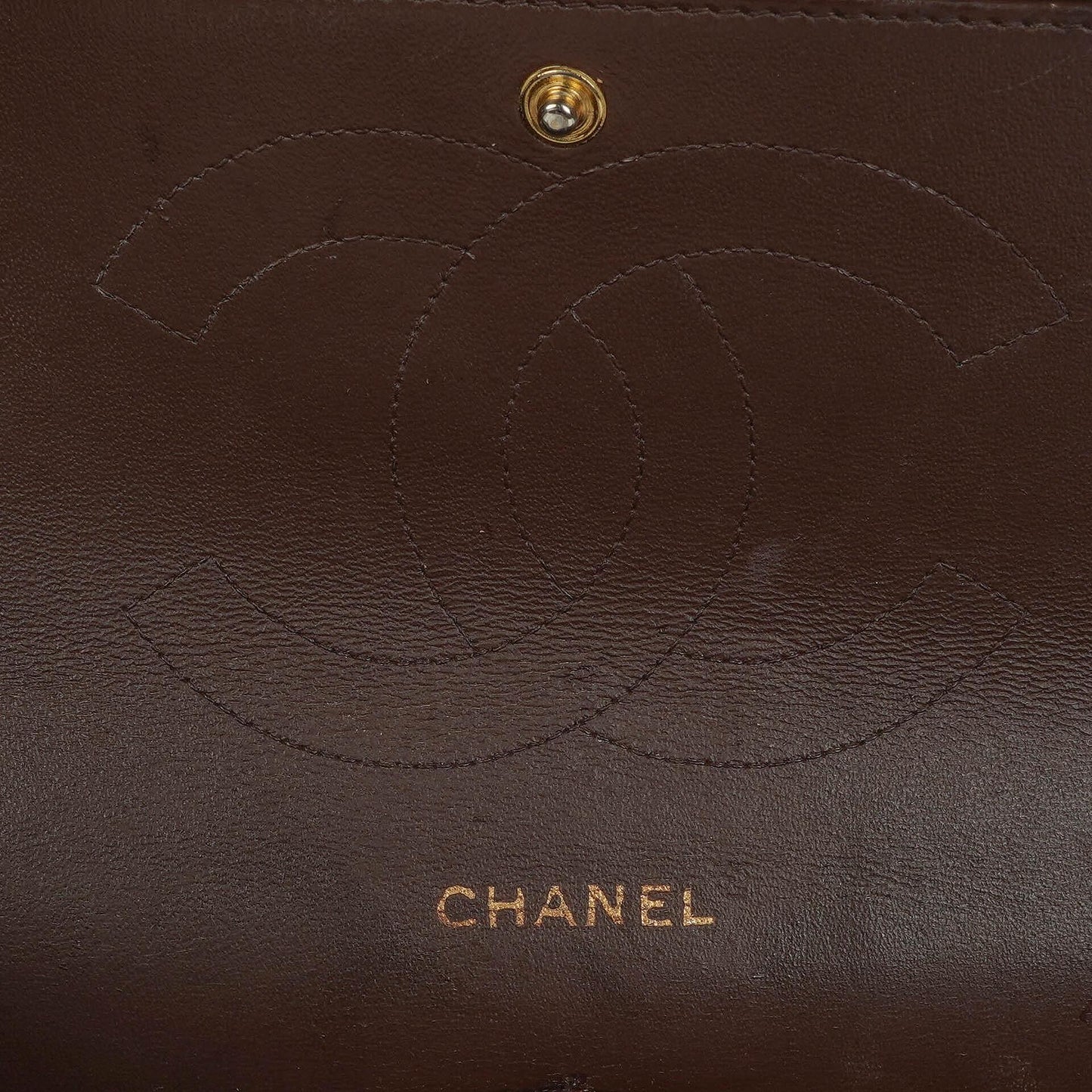 Chanel Jumbo Classic Double Flap Tasche aus braunem gestepptem Lammleder mit vergoldeter Hardware