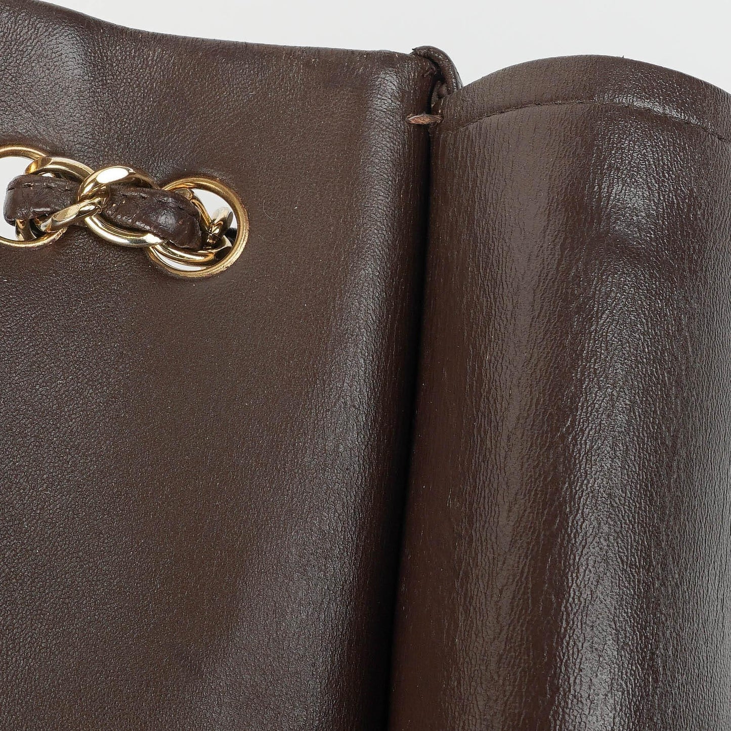 Chanel Jumbo Classic Double Flap Tasche aus braunem gestepptem Lammleder mit vergoldeter Hardware