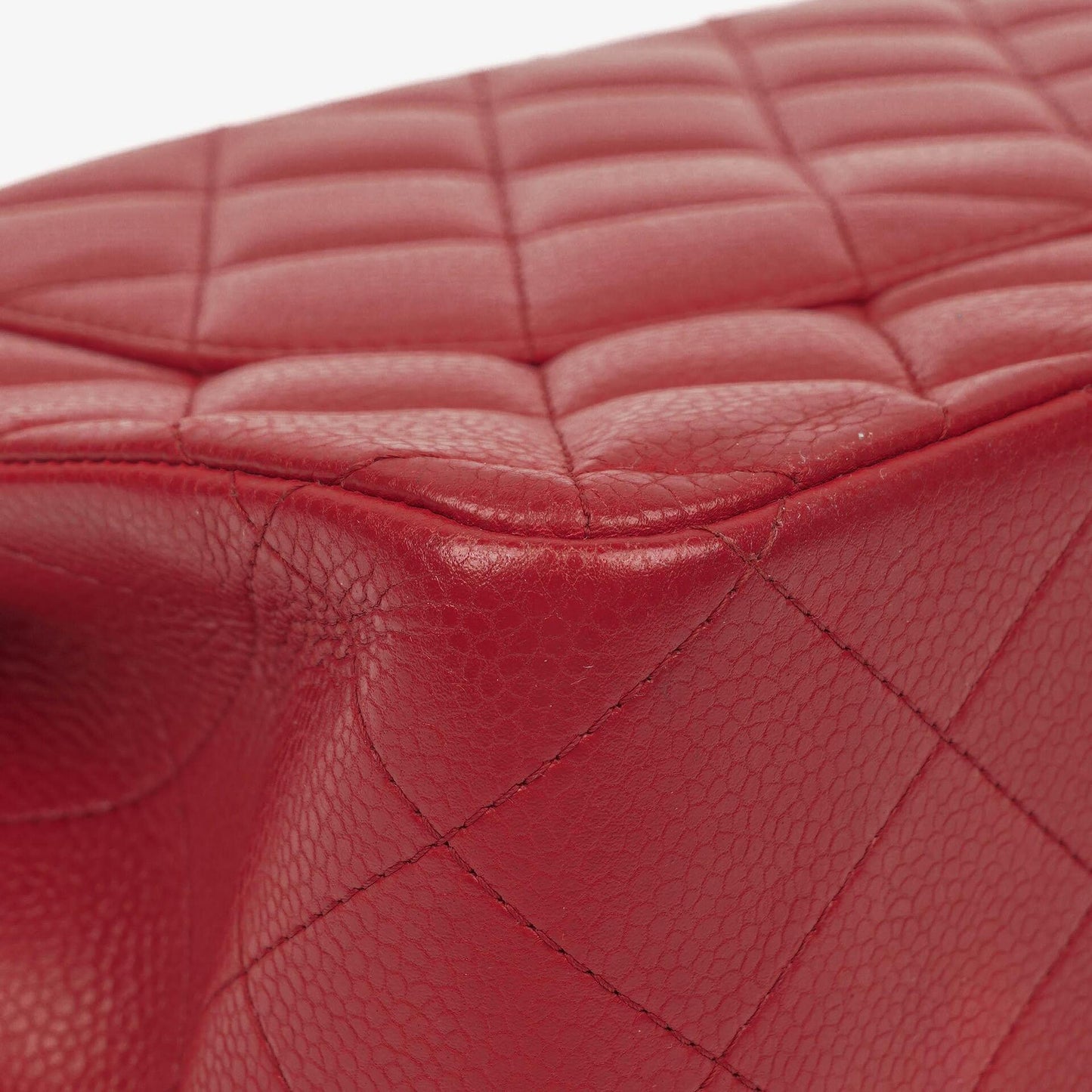 Chanel Jumbo Classic Double Flap Tasche aus rotem gestepptem Caviar-Leder mit silberfarbener Hardware