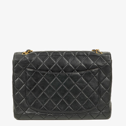 Chanel Jumbo Classic Single Flap Tasche aus schwarzem gestepptem Lammleder mit 24K vergoldeten Beschlägen