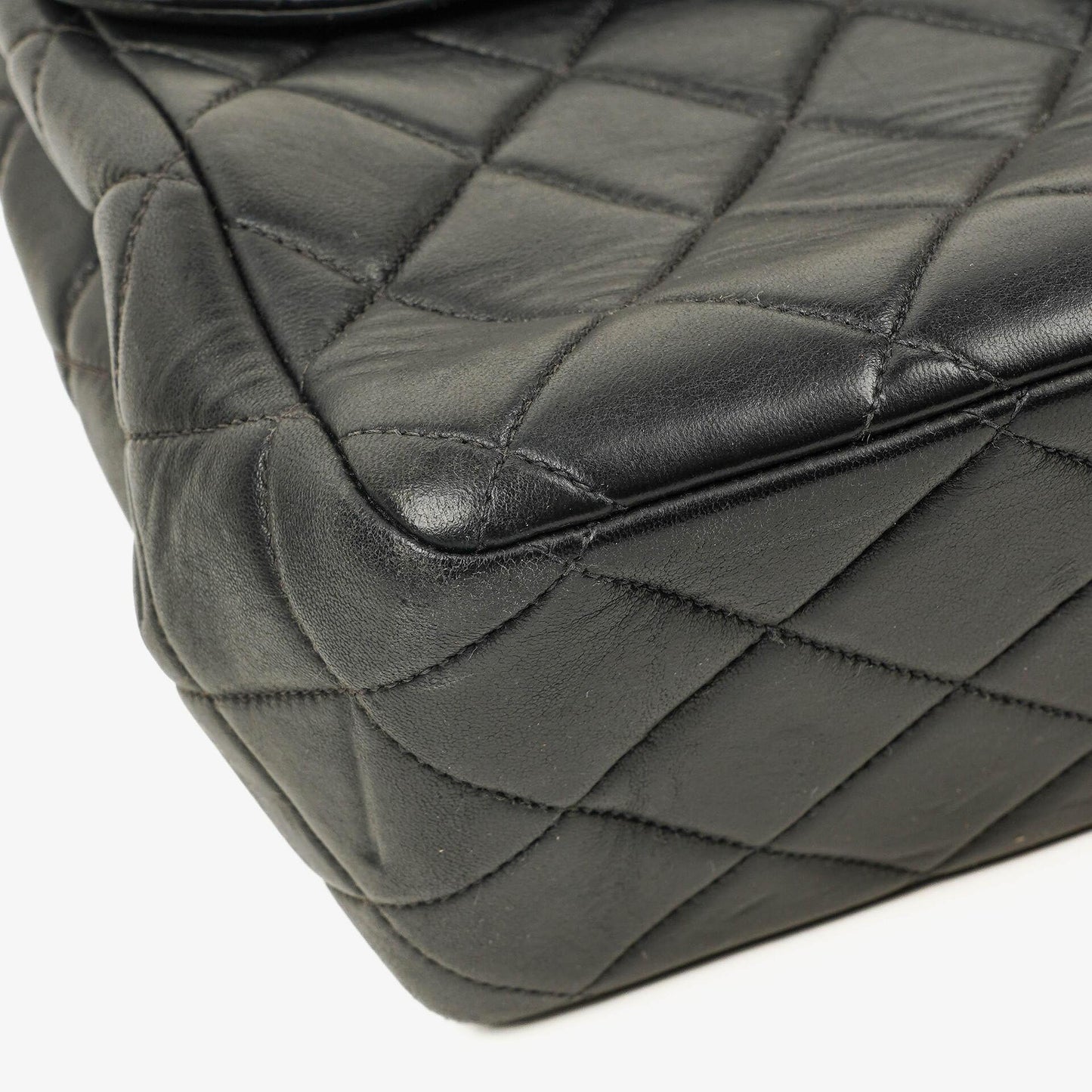 Chanel Jumbo Classic Single Flap Tasche aus schwarzem gestepptem Lammleder mit 24K vergoldeten Beschlägen