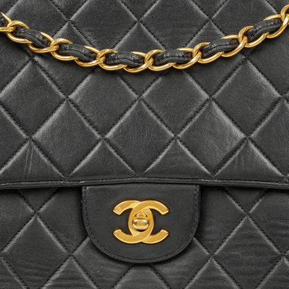 Chanel Jumbo Classic Single Flap Tasche aus schwarzem gestepptem Lammleder mit 24K vergoldeten Beschlägen