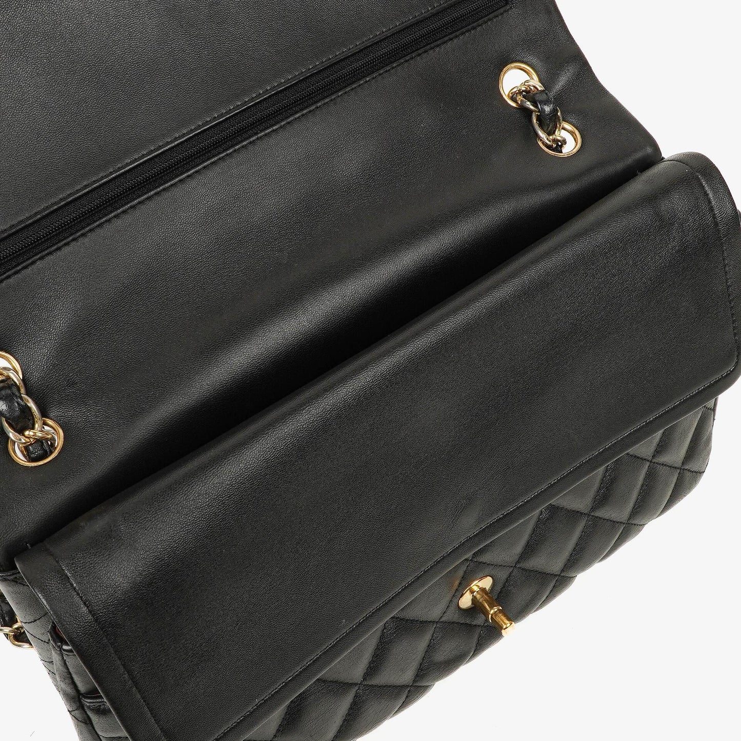 Chanel Jumbo Classic Single Flap Tasche aus schwarzem gestepptem Lammleder mit goldfarbenen Beschlägen