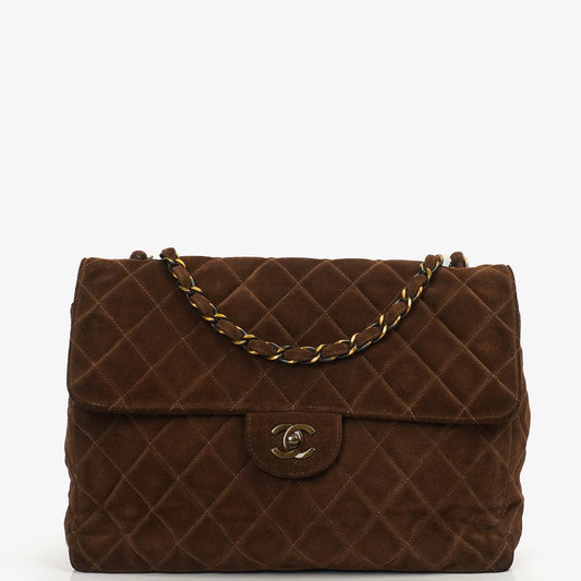 Chanel Jumbo Klassische Einzelklappen Tasche Braune Gequiltete Wildleder Mit Alter Goldbeschichtetem Zubehör