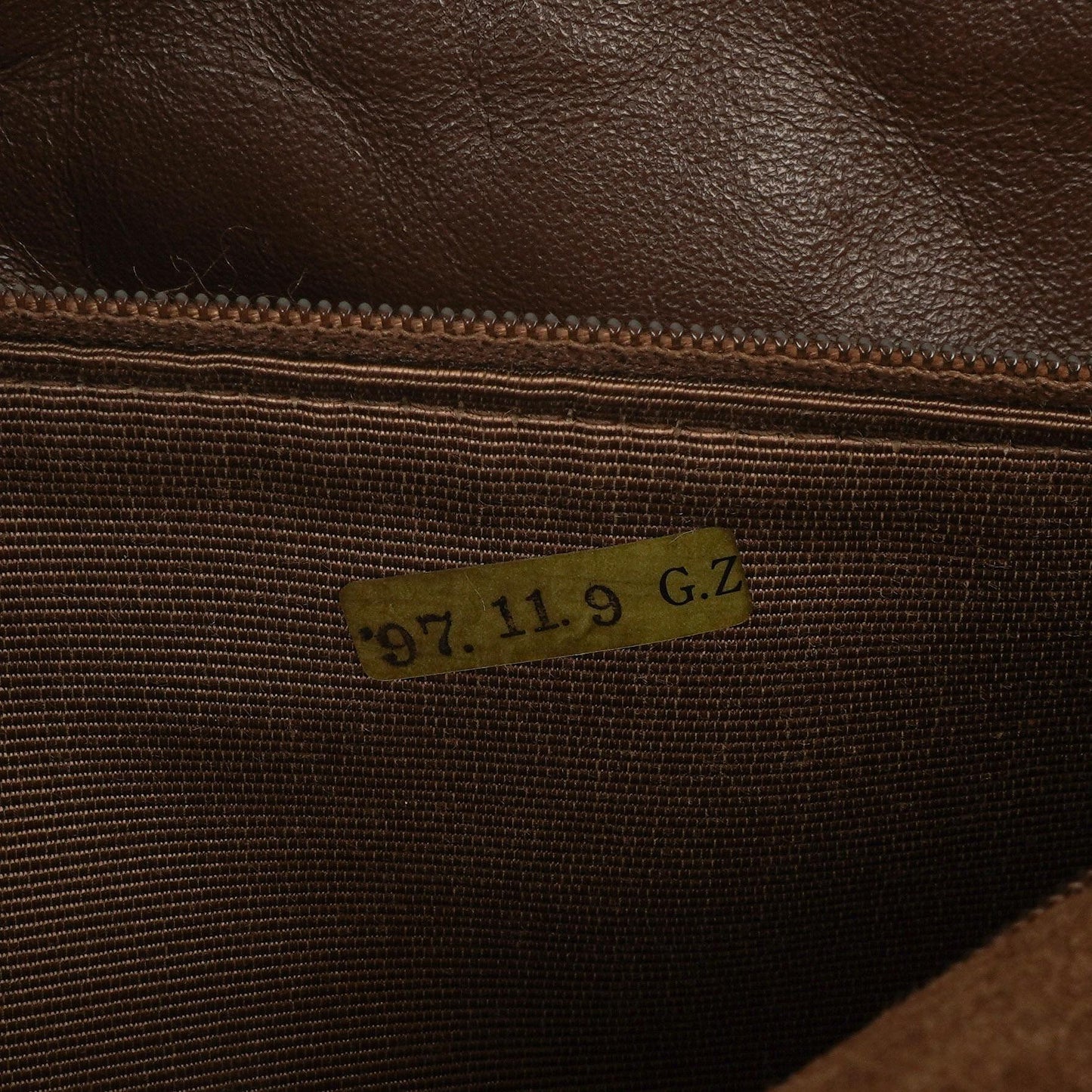 Chanel Jumbo Klassische Einzelklappen Tasche Braune Gequiltete Wildleder Mit Alter Goldbeschichtetem Zubehör