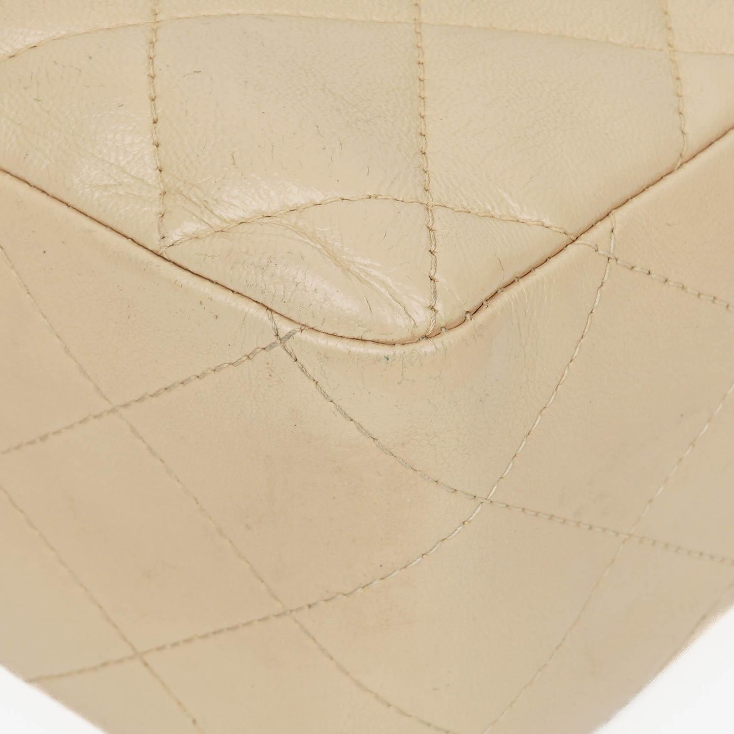 Chanel Jumbo Classic Single Flap Tasche aus gestepptem Lammleder mit silberfarbener Hardware