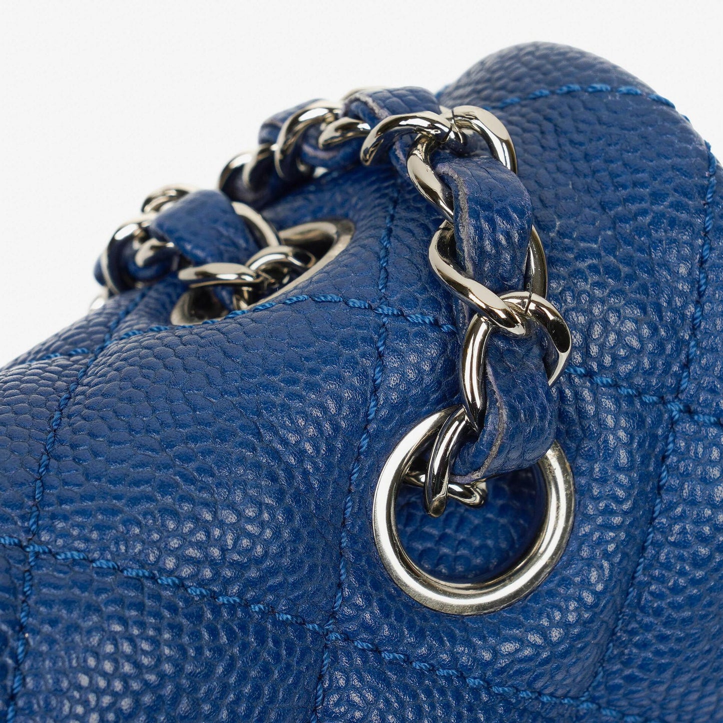 Chanel Jumbo Single Flap Tasche aus gestepptem Caviar-Leder mit silberfarbener Hardware