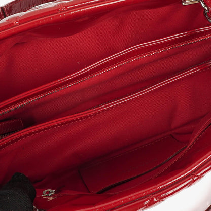 Chanel Just Mademoiselle Bowling Tasche aus rotem gestepptem Lackleder