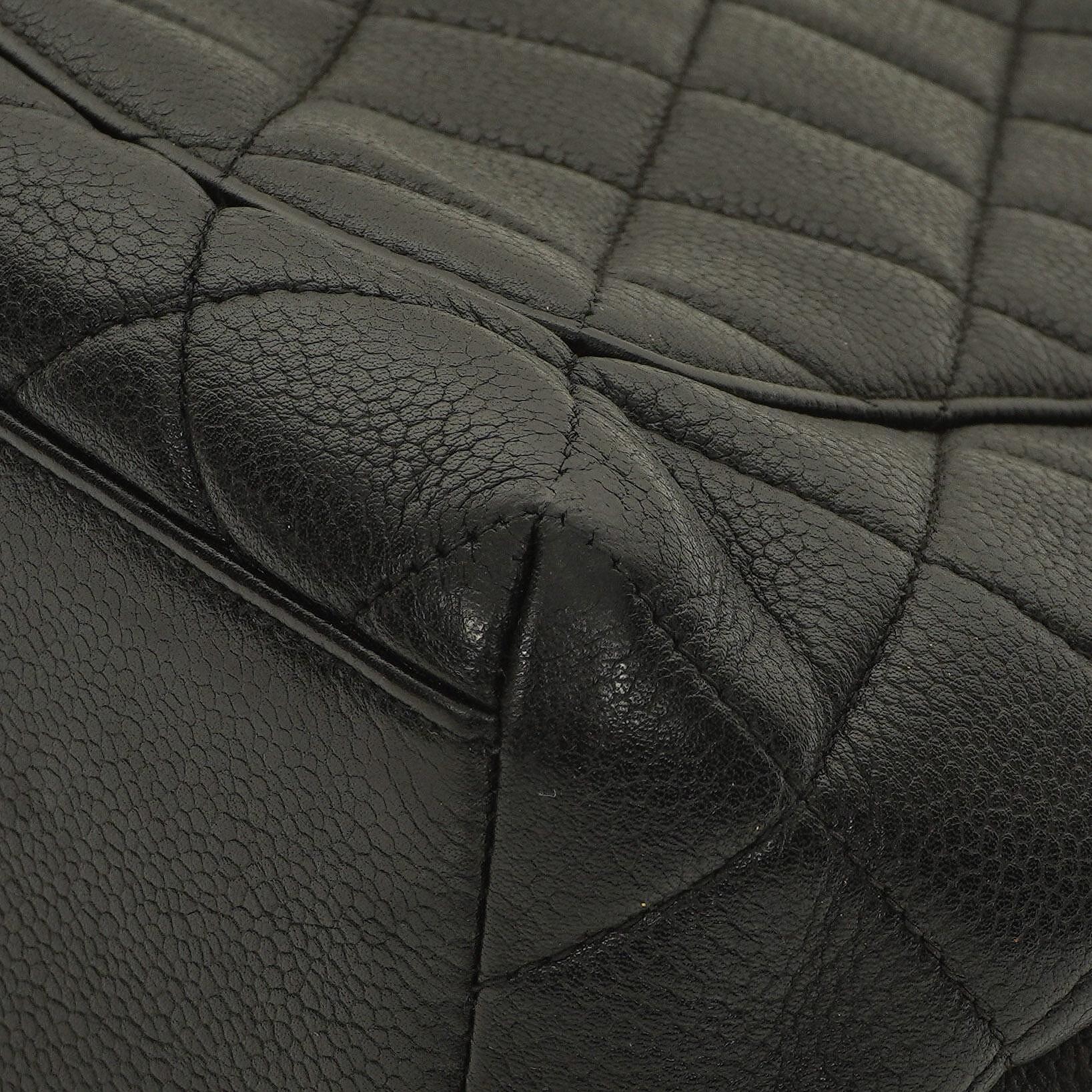 Chanel Kelly Schwarze Stepp-Caviar-Leder-Top-Handle-Tasche mit 24K vergoldeten Beschlägen, 1996-1997