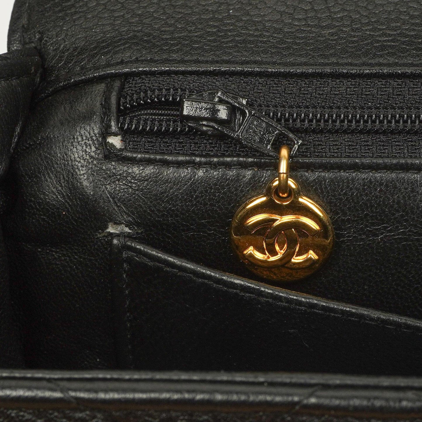 Chanel Kelly Schwarze Stepp-Caviar-Leder-Top-Handle-Tasche mit 24K vergoldeten Beschlägen, 1996-1997