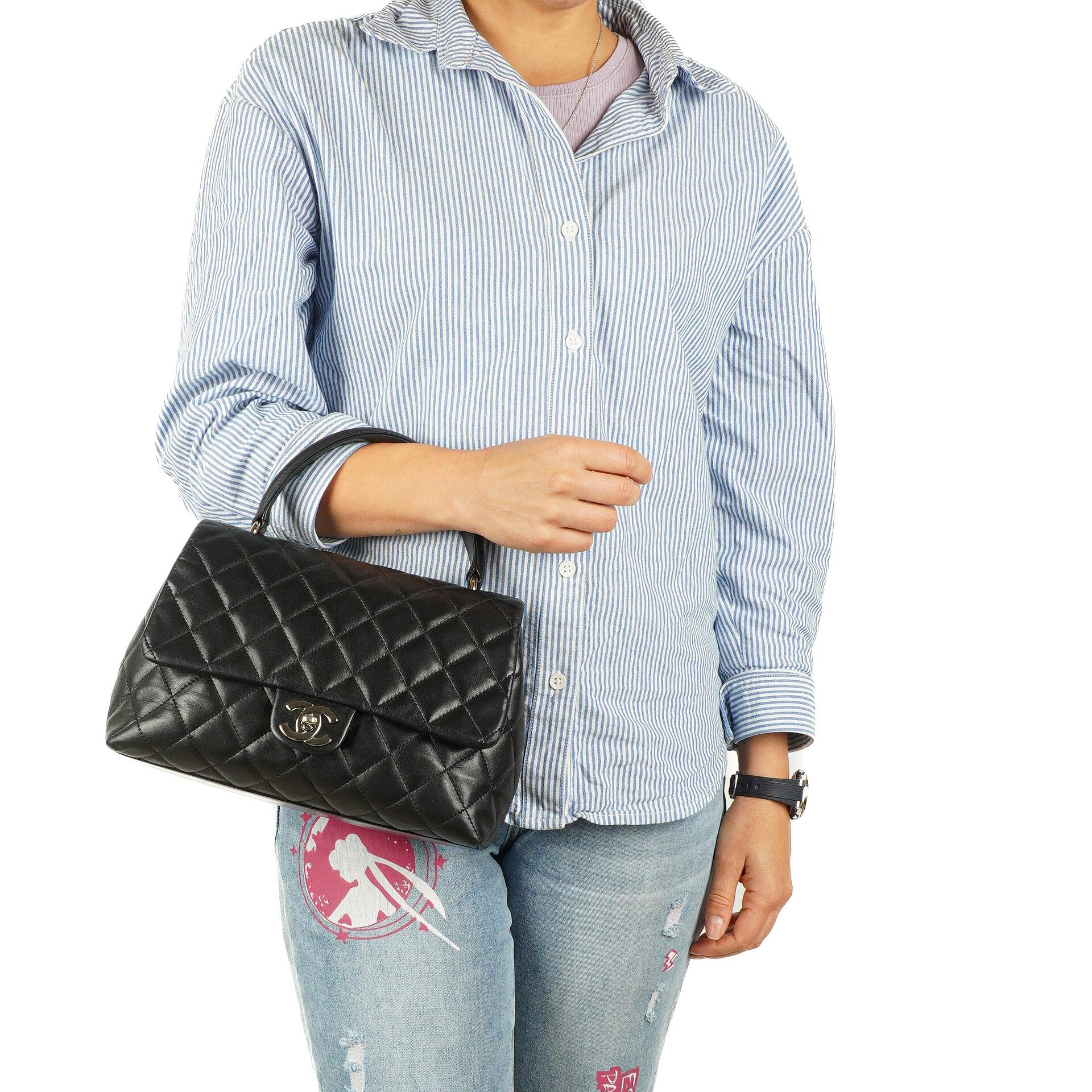 Chanel Kelly Medium aus schwarzem gestepptem Lammleder, 2005-2006
