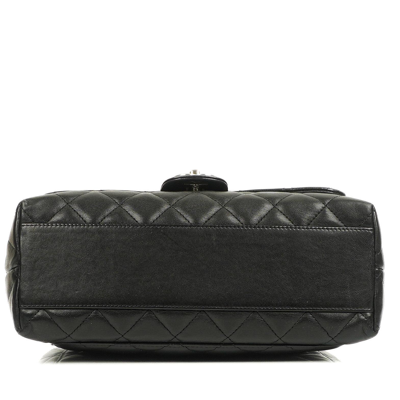 Chanel Kelly Medium aus schwarzem gestepptem Lammleder, 2005-2006