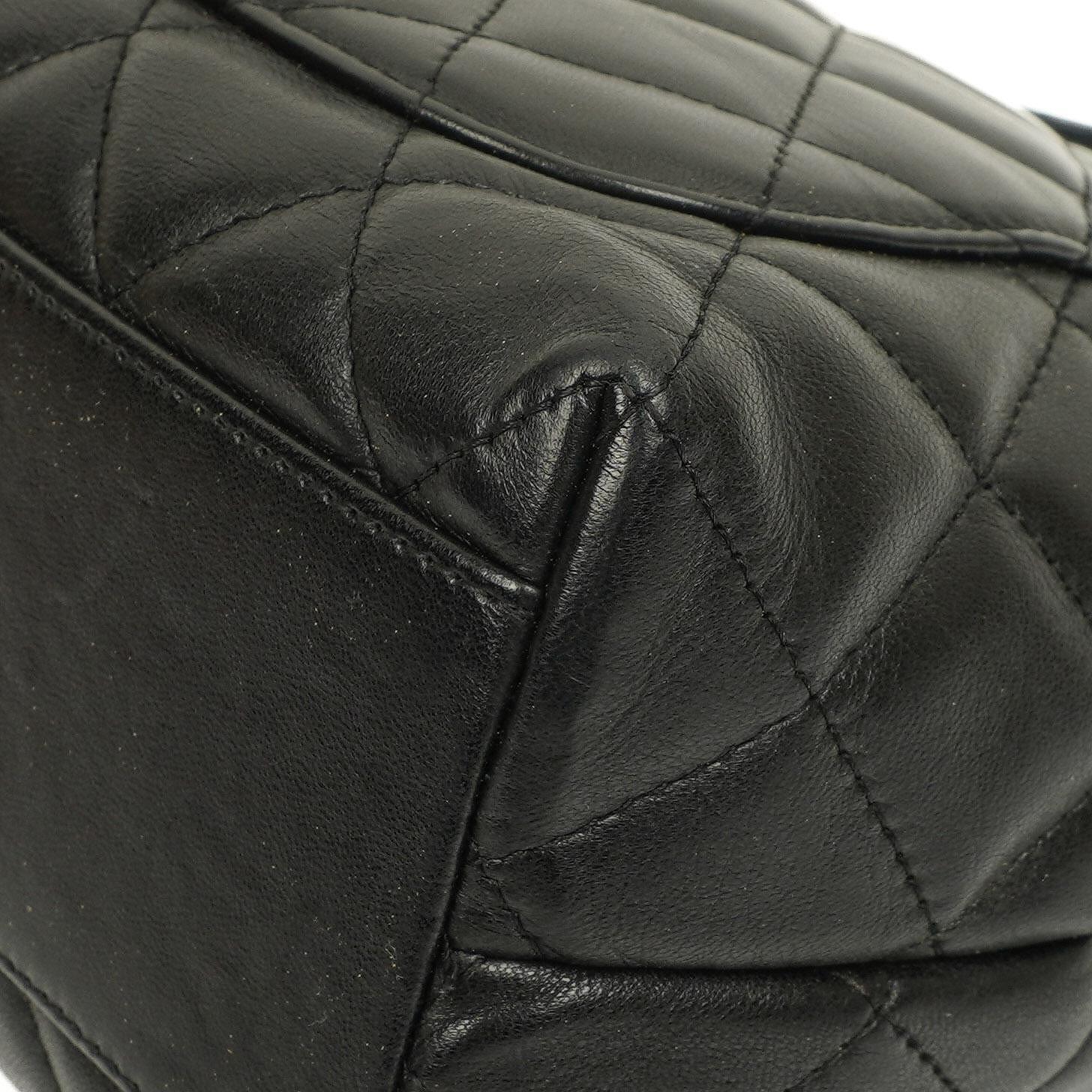 Chanel Kelly Medium aus schwarzem gestepptem Lammleder, 2005-2006