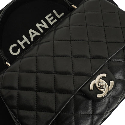 Chanel Kelly Medium aus schwarzem gestepptem Lammleder, 2005-2006