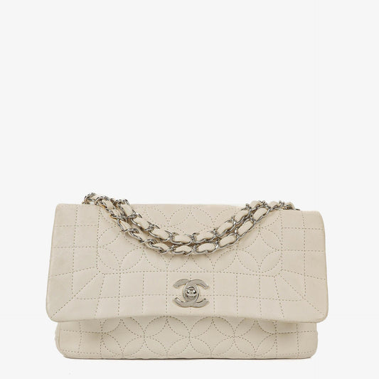 Chanel Lady Graphic Flap Tasche aus gestepptem Leder