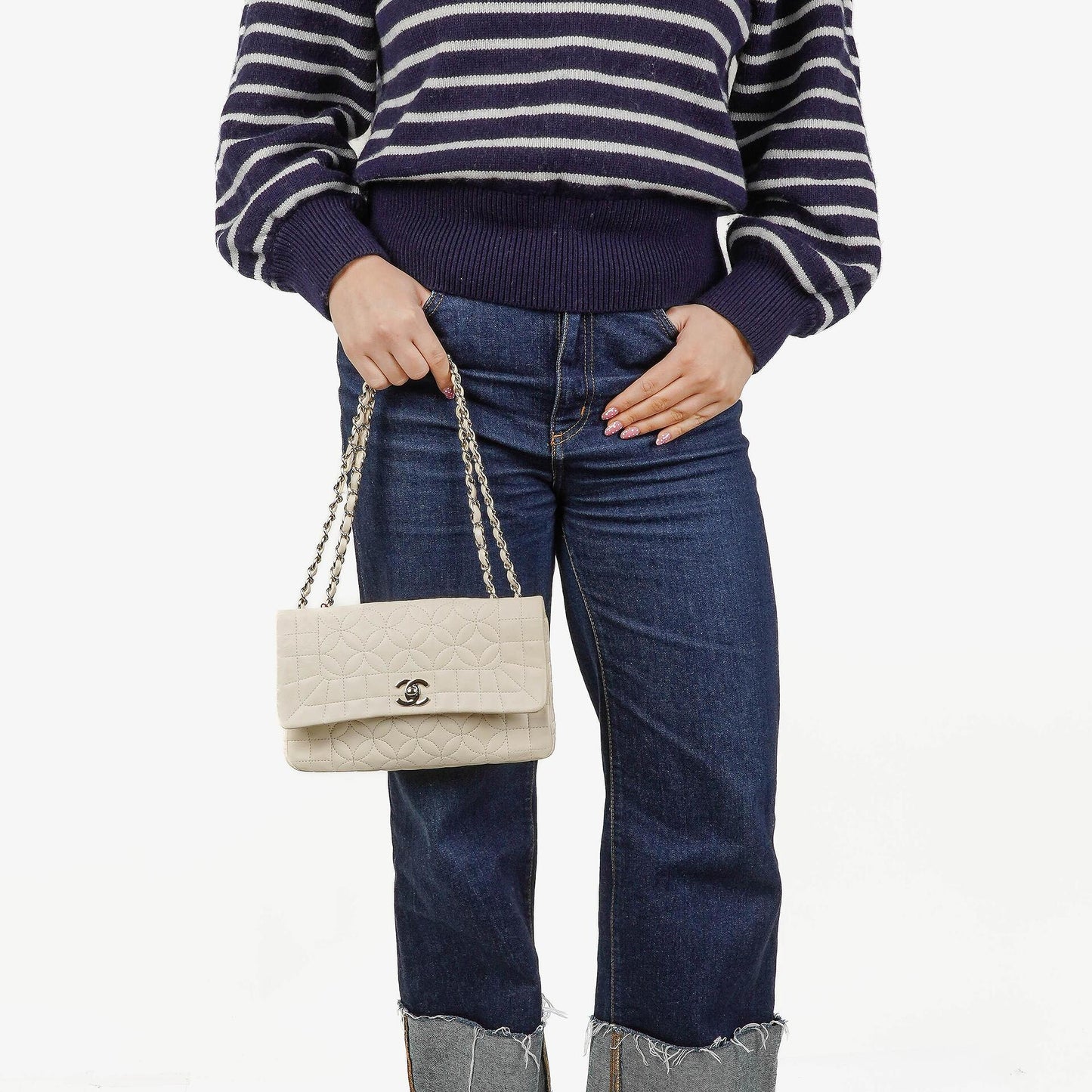 Chanel Lady Graphic Flap Tasche aus gestepptem Leder