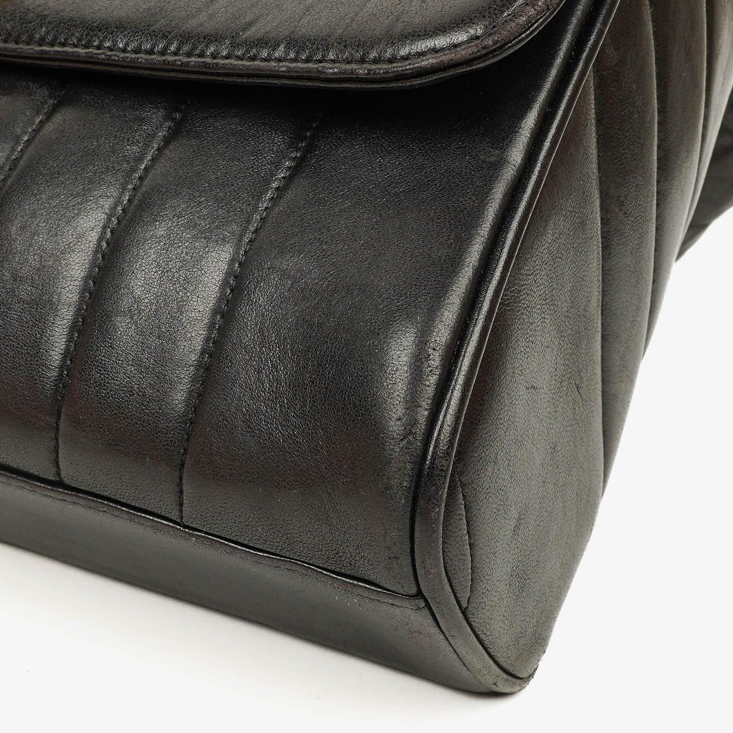 Chanel Lammleder Schwarz Vertikal Stepp Maxi CC Flap Schultertasche