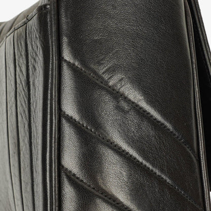 Chanel Lammleder Schwarz Vertikal Stepp Maxi CC Flap Schultertasche