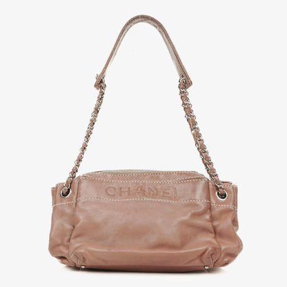 CHANEL Lax Accordion Hobo Tasche aus Lammleder