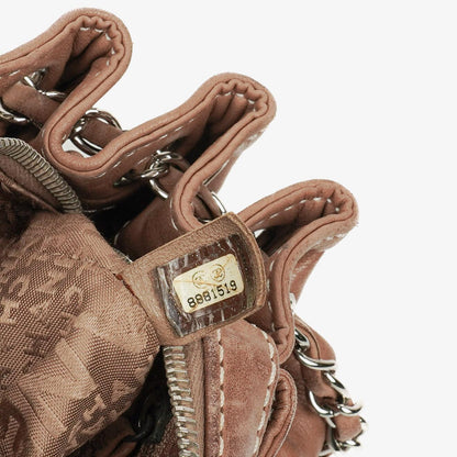 CHANEL Lax Accordion Hobo Tasche aus Lammleder