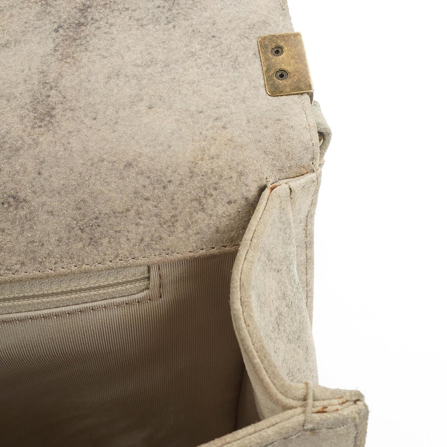 Chanel Große Boy 2013 Metiers D’Art Neutral Gepolsterte Abgenutzte Wildleder Flap Tasche mit Gealterten Goldbeschlägen